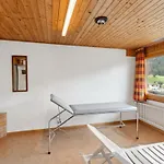 Guardaval 301 By Interhome