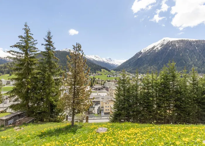 Guardaval 301 By Interhome